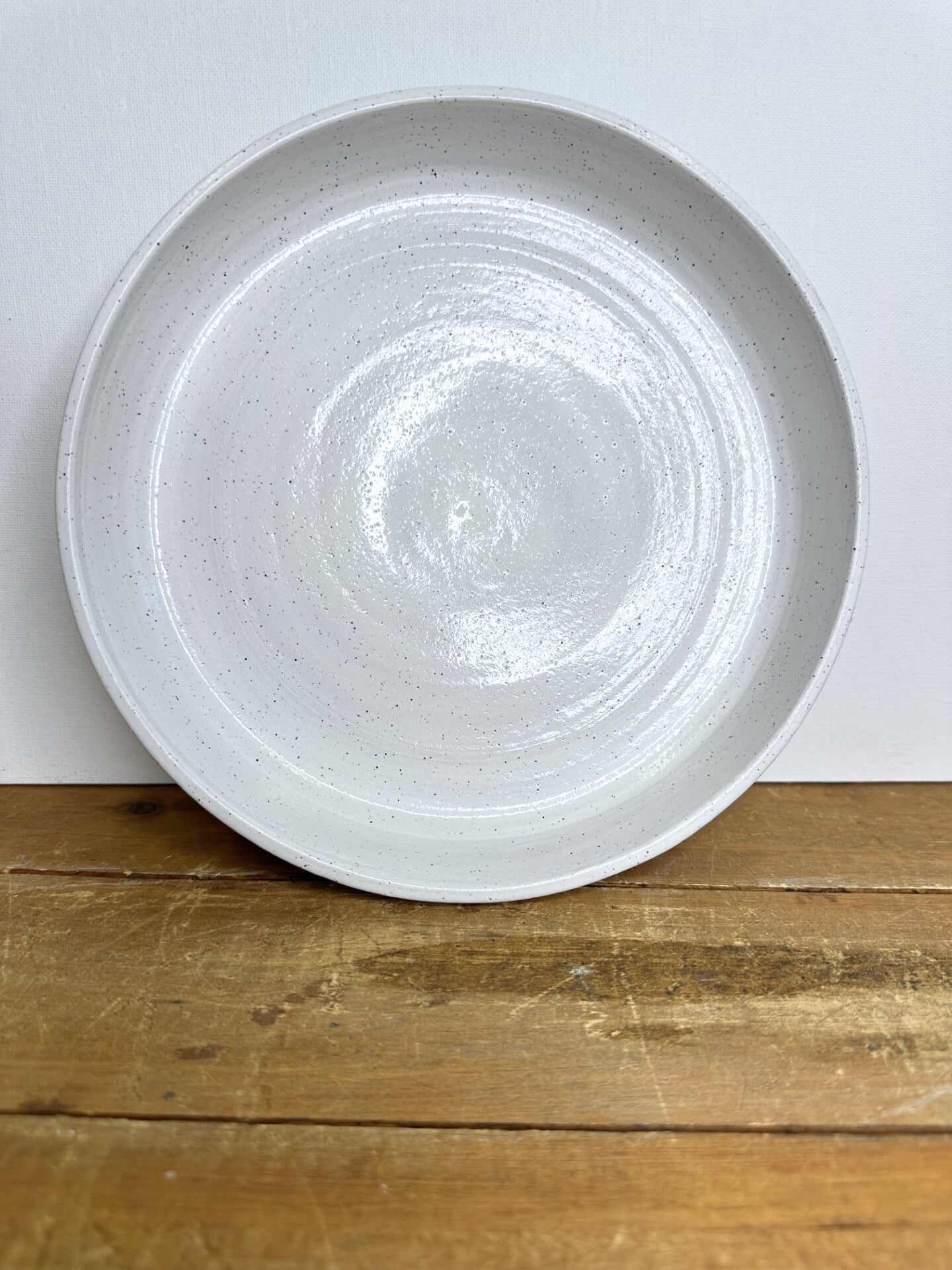 Shallow Bowl - White Wave Pattern